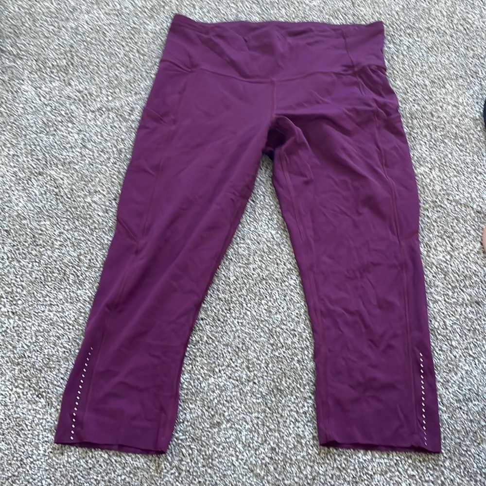 Dark purple capris lulu size 10